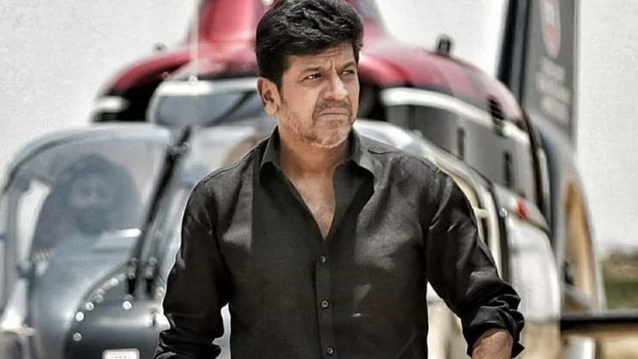 ‘ಮಫ್ತಿಗೆ ಪ್ರೀಕ್ವೆಲ್ ಮಾತ್ರವಲ್ಲ ಸೀಕ್ವೆಲ್ ಕೂಡ ಬರುತ್ತೆ’; ಸರ್ಪ್ರೈಸ್ ನೀಡಿದ ಶಿವರಾಜ್ಕುಮಾರ್ ‘ಮಫ್ತಿಗೆ ಪ್ರೀಕ್ವೆಲ್ ಮಾತ್ರವಲ್ಲ ಸೀಕ್ವೆಲ್ ಕೂಡ ಬರುತ್ತೆ’; ಸರ್ಪ್ರೈಸ್ ನೀಡಿದ ಶಿವರಾಜ್ಕುಮಾರ್