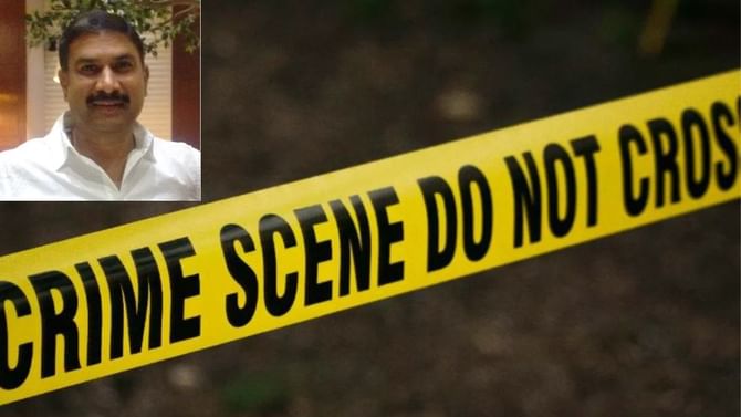 Shocking incident: ರಾಜಧಾನಿ ಬೆಂಗಳೂರಿನಲ್ಲಿ ಆತಂಕಕಾರಿ ಘಟನೆ: ಟೆಕ್ಕಿ ಕಾರನ್ನು ಚೇಸ್ ಮಾಡಿ, ಹೆಲ್ಮೆಟ್ನಿಂದ ಗಾಜುಗಳ ಪುಡಿ ಪುಡಿ Shocking incident: ರಾಜಧಾನಿ ಬೆಂಗಳೂರಿನಲ್ಲಿ ಆತಂಕಕಾರಿ ಘಟನೆ: ಟೆಕ್ಕಿ ಕಾರನ್ನು ಚೇಸ್ ಮಾಡಿ, ಹೆಲ್ಮೆಟ್ನಿಂದ ಗಾಜುಗಳ ಪುಡಿ ಪುಡಿ