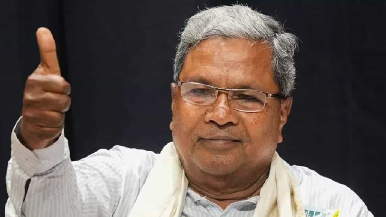 ಬಿಜೆಪಿ ಅವಧಿಯಲ್ಲಿ ಕಲ್ಯಾಣ ಕರ್ನಾಟಕ ಅಭಿವೃದ್ಧಿ ಮಂಡಳಿಯಲ್ಲಿ 3,000 ಕೋಟಿ ರೂ. ಅಕ್ರಮ: ತನಿಖೆಗೆ ಆದೇಶಿಸಿದ ಸಿದ್ದರಾಮಯ್ಯ ಬಿಜೆಪಿ ಅವಧಿಯಲ್ಲಿ ಕಲ್ಯಾಣ ಕರ್ನಾಟಕ ಅಭಿವೃದ್ಧಿ ಮಂಡಳಿಯಲ್ಲಿ 3,000 ಕೋಟಿ ರೂ. ಅಕ್ರಮ: ತನಿಖೆಗೆ ಆದೇಶಿಸಿದ ಸಿದ್ದರಾಮಯ್ಯ