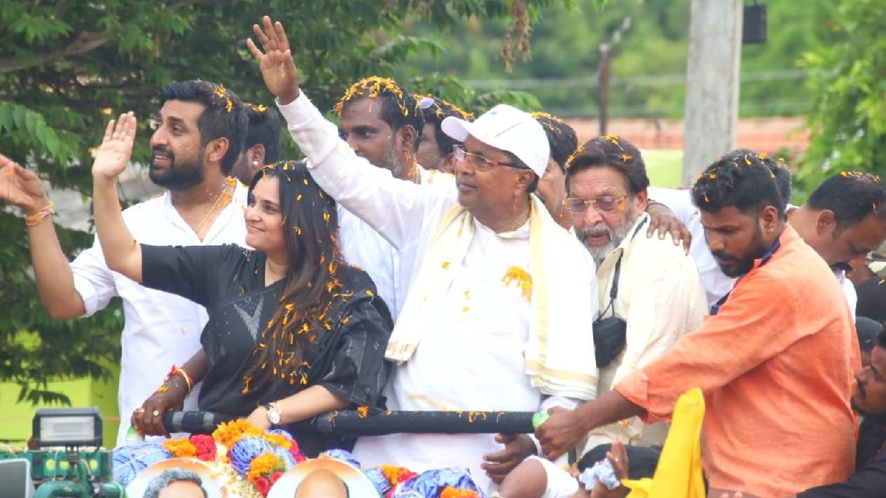 ವರುಣ ಕ್ಷೇತ್ರ ಗೆಲಲ್ಲು ವಾಸ್ತವ್ಯ ಬದಲಾಯಿಸಿದ ಮಾಜಿ ಸಿಎಂ ಸಿದ್ದರಾಮಯ್ಯ ವರುಣ ಕ್ಷೇತ್ರ ಗೆಲಲ್ಲು ವಾಸ್ತವ್ಯ ಬದಲಾಯಿಸಿದ ಮಾಜಿ ಸಿಎಂ ಸಿದ್ದರಾಮಯ್ಯ