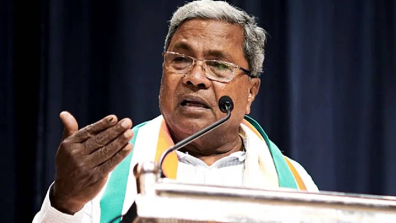 ಭಯೋತ್ಪಾದನೆಯಿಂದ ಬಿಜೆಪಿಯಲ್ಲಿ ಯಾರೂ ಪ್ರಾಣ ಕಳೆದುಕೊಂಡಿಲ್ಲ: ಸಿದ್ದರಾಮಯ್ಯ ಭಯೋತ್ಪಾದನೆಯಿಂದ ಬಿಜೆಪಿಯಲ್ಲಿ ಯಾರೂ ಪ್ರಾಣ ಕಳೆದುಕೊಂಡಿಲ್ಲ: ಸಿದ್ದರಾಮಯ್ಯ