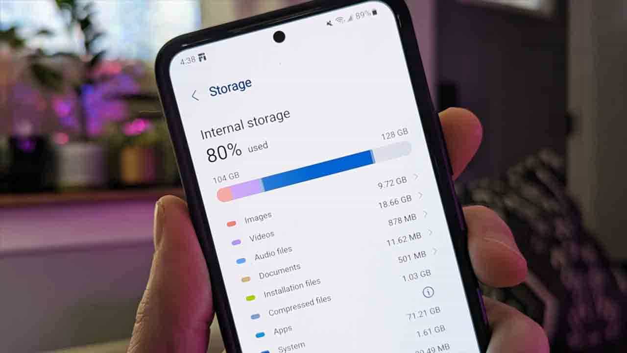 Tech Tips: ಮೊಬೈಲ್ನಲ್ಲಿ 128GB ಸ್ಟೊರೇಜ್ ಇದ್ರೂ ಸಾಕಾಗ್ತಿಲ್ವಾ?: ಹಾಗಿದ್ರೆ ಈ ಟ್ರಿಕ್ ಫಾಲೋ ಮಾಡಿ Tech Tips: ಮೊಬೈಲ್ನಲ್ಲಿ 128GB ಸ್ಟೊರೇಜ್ ಇದ್ರೂ ಸಾಕಾಗ್ತಿಲ್ವಾ?: ಹಾಗಿದ್ರೆ ಈ ಟ್ರಿಕ್ ಫಾಲೋ ಮಾಡಿ