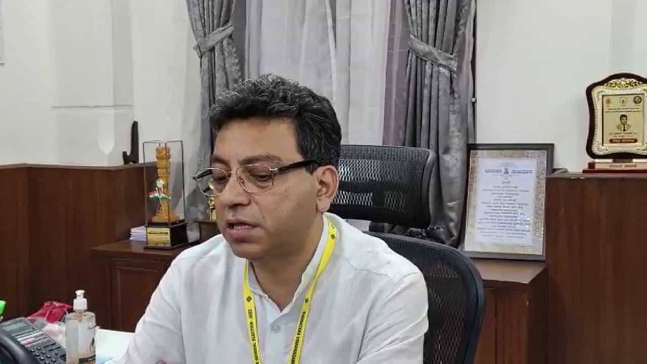 ಮೇ.10ರ ಮತದಾನಕ್ಕೆ ಮಳೆ ಅಡ್ಡಿ ಆತಂಕ: ವಿಸ್ತರಣೆಯಾಗುತ್ತಾ ಮತದಾನದ ಸಮಯ? ಆಯುಕ್ತ ತುಷಾರ್ ಗಿರಿನಾಥ್ ಸ್ಪಷ್ಟನೆ ಮೇ.10ರ ಮತದಾನಕ್ಕೆ ಮಳೆ ಅಡ್ಡಿ ಆತಂಕ: ವಿಸ್ತರಣೆಯಾಗುತ್ತಾ ಮತದಾನದ ಸಮಯ? ಆಯುಕ್ತ ತುಷಾರ್ ಗಿರಿನಾಥ್ ಸ್ಪಷ್ಟನೆ