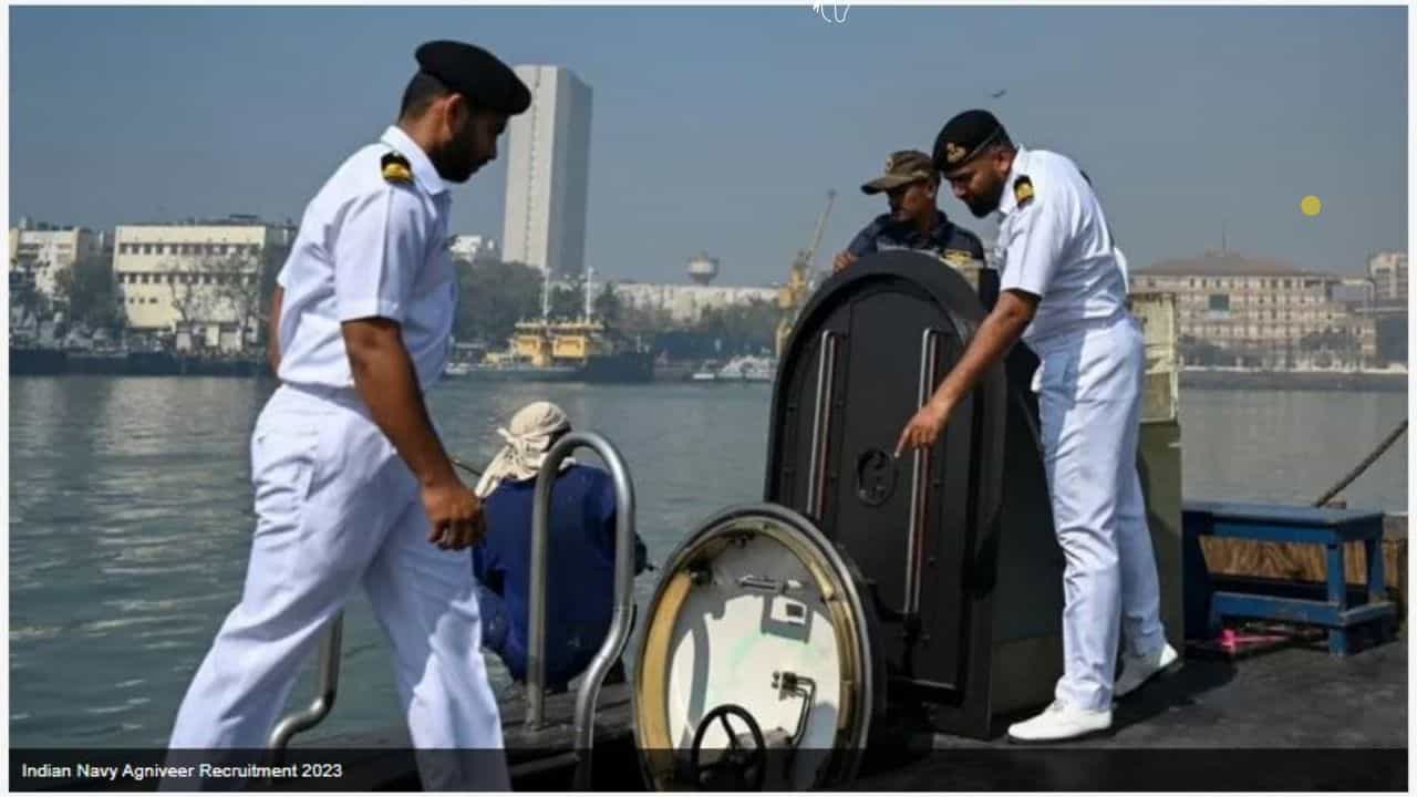 Indian Navy Agniveer Recruitment 2023: ನೌಕಾಪಡೆಯಲ್ಲಿ ಅಗ್ನಿವೀರರ ನೇಮಕ -ಭಾರತೀಯ ನೌಕಾಪಡೆಯಲ್ಲಿ 1365 ಅಗ್ನಿವೀರ್ ಉದ್ಯೋಗಗಳಿಗೆ ಅಧಿಸೂಚನೆ ಬಿಡುಗಡೆ Indian Navy Agniveer Recruitment 2023: ನೌಕಾಪಡೆಯಲ್ಲಿ ಅಗ್ನಿವೀರರ ನೇಮಕ -ಭಾರತೀಯ ನೌಕಾಪಡೆಯಲ್ಲಿ 1365 ಅಗ್ನಿವೀರ್ ಉದ್ಯೋಗಗಳಿಗೆ ಅಧಿಸೂಚನೆ ಬಿಡುಗಡೆ