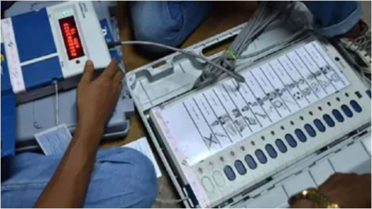 Karnataka Assembly Polls Result 2023: ಬೆಂಗಳೂರಿನ 28 ಕ್ಷೇತ್ರಗಳ ಮತ ಎಣಿಕಾ ಕೇಂದ್ರಗಳ ವಿವರ ಇಲ್ಲಿದೆ Karnataka Assembly Polls Result 2023: ಬೆಂಗಳೂರಿನ 28 ಕ್ಷೇತ್ರಗಳ ಮತ ಎಣಿಕಾ ಕೇಂದ್ರಗಳ ವಿವರ ಇಲ್ಲಿದೆ
