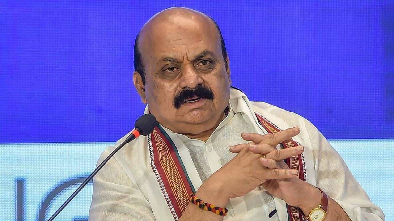 Shiggaon Election Winner: ಶಿಗ್ಗಾಂವಿ ಭರ್ಜರಿಯಾಗಿ ಗೆಲುವು ಸಾಧಿಸಿದ ಮುಖ್ಯಮಂತ್ರಿ ಬಸವರಾಜ ಬೊಮ್ಮಾಯಿ Shiggaon Election Winner: ಶಿಗ್ಗಾಂವಿ ಭರ್ಜರಿಯಾಗಿ ಗೆಲುವು ಸಾಧಿಸಿದ ಮುಖ್ಯಮಂತ್ರಿ ಬಸವರಾಜ ಬೊಮ್ಮಾಯಿ