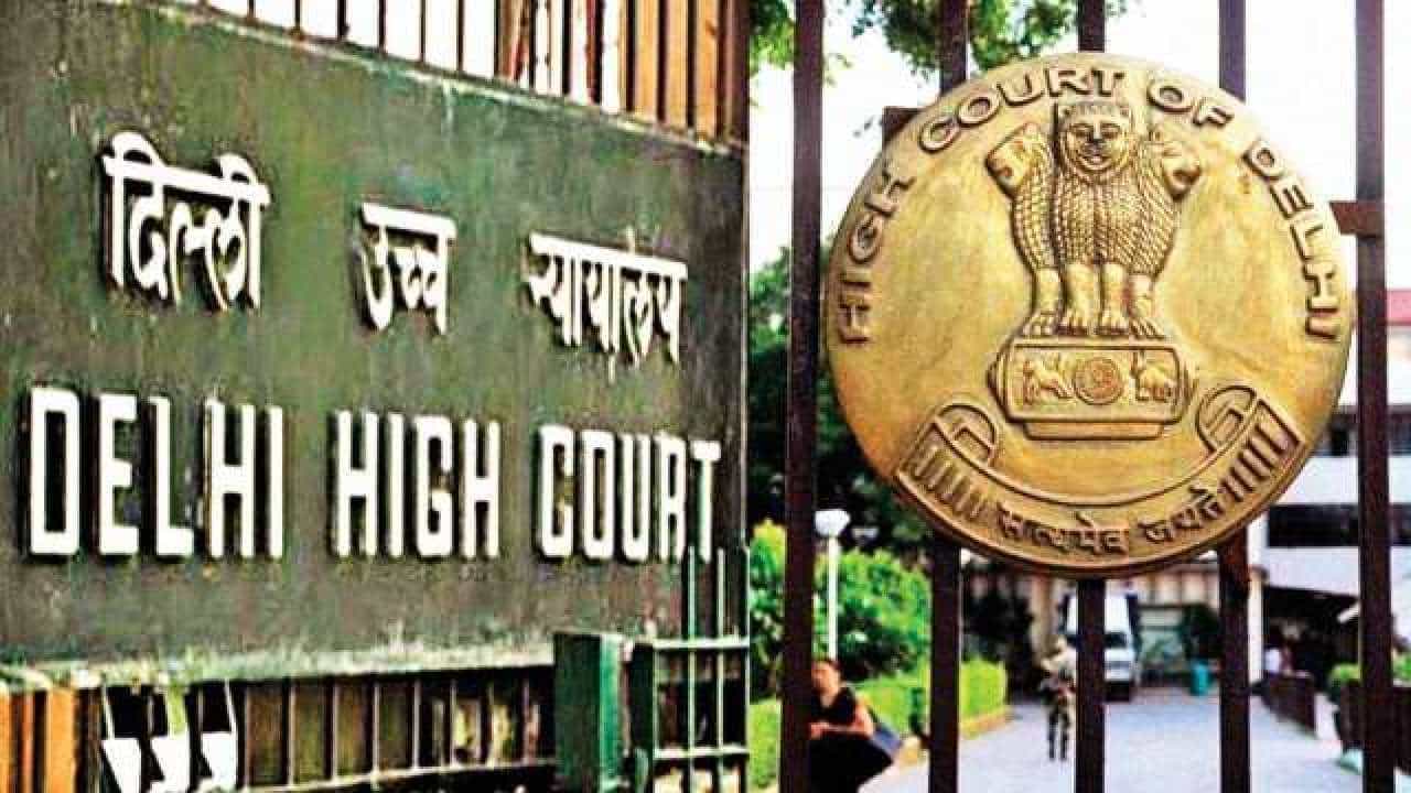 Court: ಸತ್ತ ಗಂಡನ ಕೆಲಸ ಗಿಟ್ಟಿಸಲು ಸುಳ್ಳು ದಾಖಲೆ, ಕುಡಿದು ಗಲಾಟೆ; ಈಕೆ ಉದ್ಯೋಗಕ್ಕೆ ನಾಲಾಯಕ್ ಎಂದಿತು ಕೋರ್ಟ್ Court: ಸತ್ತ ಗಂಡನ ಕೆಲಸ ಗಿಟ್ಟಿಸಲು ಸುಳ್ಳು ದಾಖಲೆ, ಕುಡಿದು ಗಲಾಟೆ; ಈಕೆ ಉದ್ಯೋಗಕ್ಕೆ ನಾಲಾಯಕ್ ಎಂದಿತು ಕೋರ್ಟ್