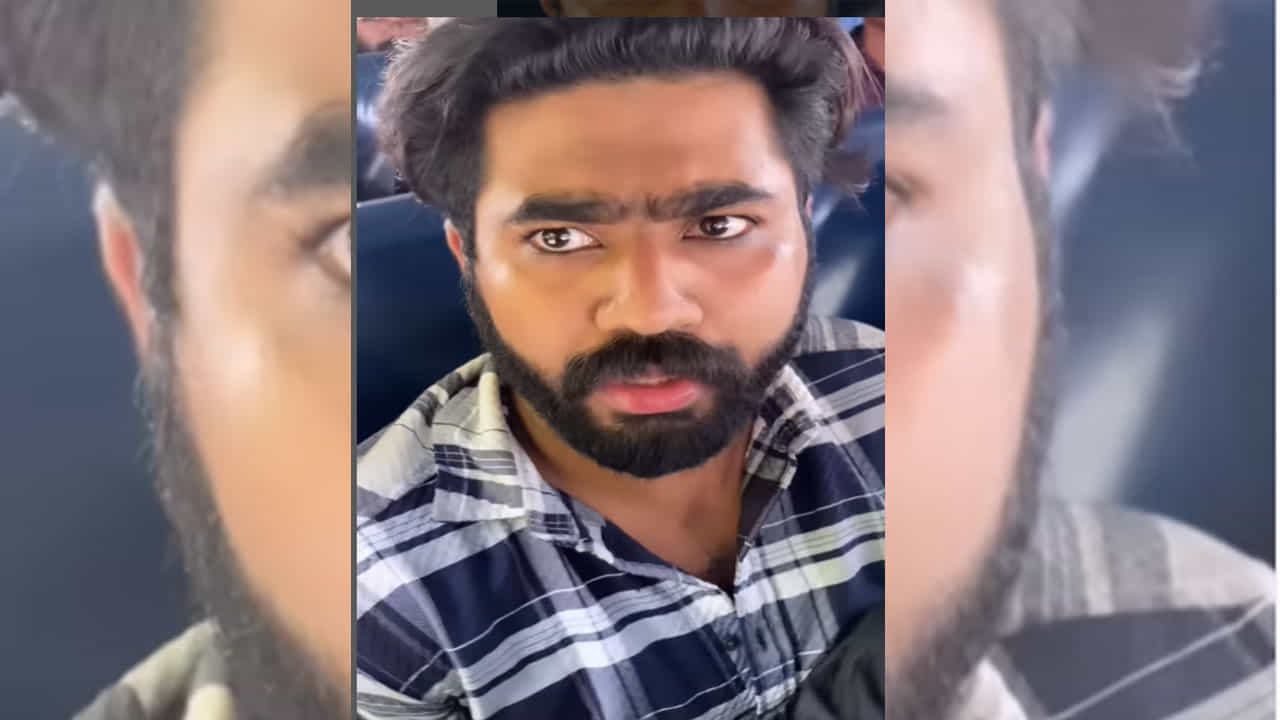 ಕೇರಳ: ಕೆಎಸ್ಆರ್ಟಿಸಿ ಬಸ್ಸಿನಲ್ಲಿ ಯುವಕನ ಅನುಚಿತ ವರ್ತನೆ ವಿರುದ್ಧ ದನಿಯೆತ್ತಿದ ಯುವತಿ; ತಪ್ಪಿಸಲು ಯತ್ನಿಸಿದ ಆರೋಪಿಯನ್ನು ಹಿಡಿದುಕೊಟ್ಟ ಕಂಡೆಕ್ಟರ್ ಕೇರಳ: ಕೆಎಸ್ಆರ್ಟಿಸಿ ಬಸ್ಸಿನಲ್ಲಿ ಯುವಕನ ಅನುಚಿತ ವರ್ತನೆ ವಿರುದ್ಧ ದನಿಯೆತ್ತಿದ ಯುವತಿ; ತಪ್ಪಿಸಲು ಯತ್ನಿಸಿದ ಆರೋಪಿಯನ್ನು ಹಿಡಿದುಕೊಟ್ಟ ಕಂಡೆಕ್ಟರ್