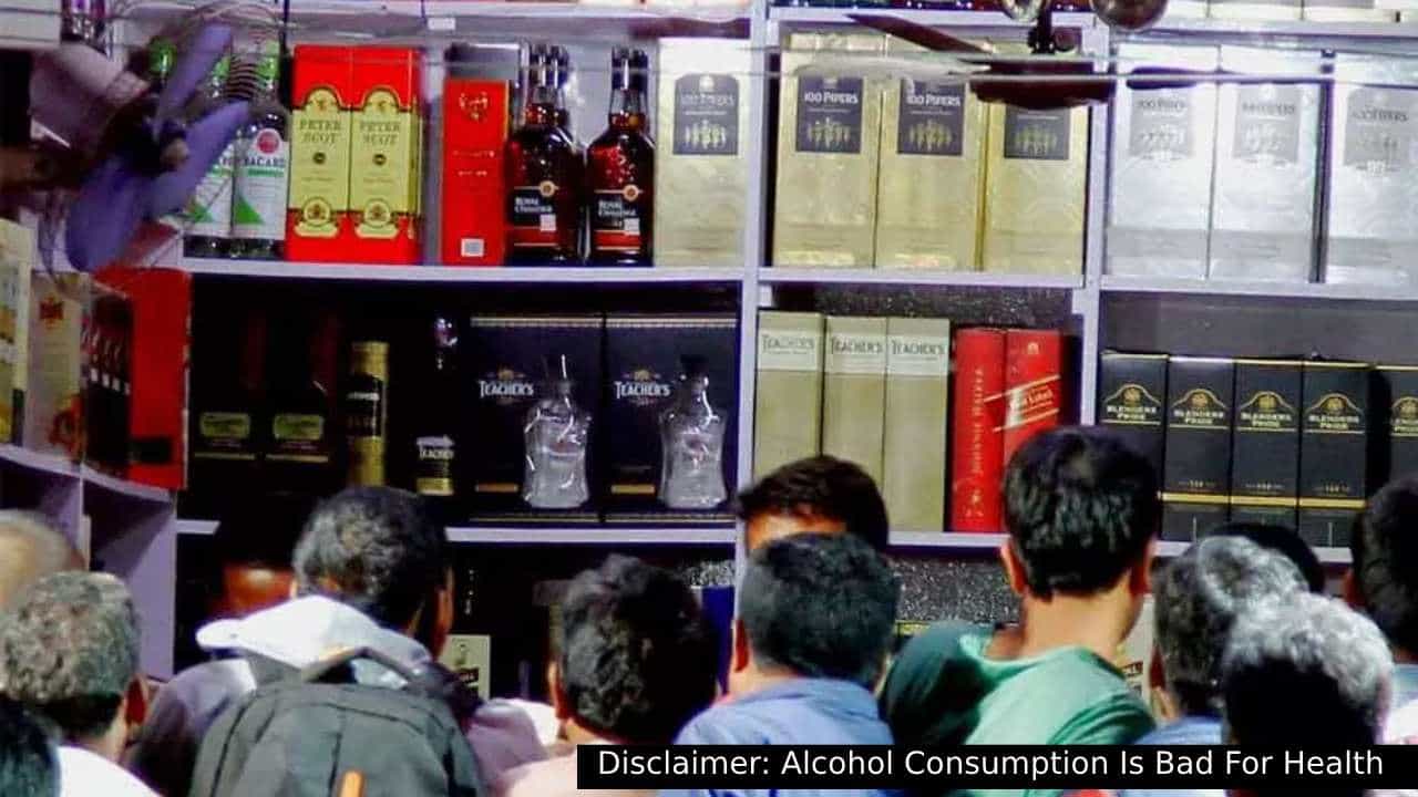 Beer Record: ಬೇಸಿಗೆ ಎಫೆಕ್ಟ್; ತಂಪು ತಂಪು ಬಿಯರ್ ಬಿಯರ್; ತೆಲಂಗಾಣದಲ್ಲಿ ಹೊಸ ದಾಖಲೆ; ಕರ್ನಾಟಕದಲ್ಲಿ ಹೇಗೆ? Beer Record: ಬೇಸಿಗೆ ಎಫೆಕ್ಟ್; ತಂಪು ತಂಪು ಬಿಯರ್ ಬಿಯರ್; ತೆಲಂಗಾಣದಲ್ಲಿ ಹೊಸ ದಾಖಲೆ; ಕರ್ನಾಟಕದಲ್ಲಿ ಹೇಗೆ?