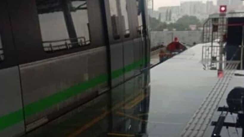 Namma Metro: ಸೋರುತಿಹುದು ಮೆಟ್ರೋ ಮಾಳಿಗೆ, ಕಾಡುಗೋಡಿ ಮೆಟ್ರೋ ನಿಲ್ದಾಣದ ಮೇಲ್ಛಾವಣಿ ಸೋರಿಕೆ; ವಿಡಿಯೋ ವೈರಲ್