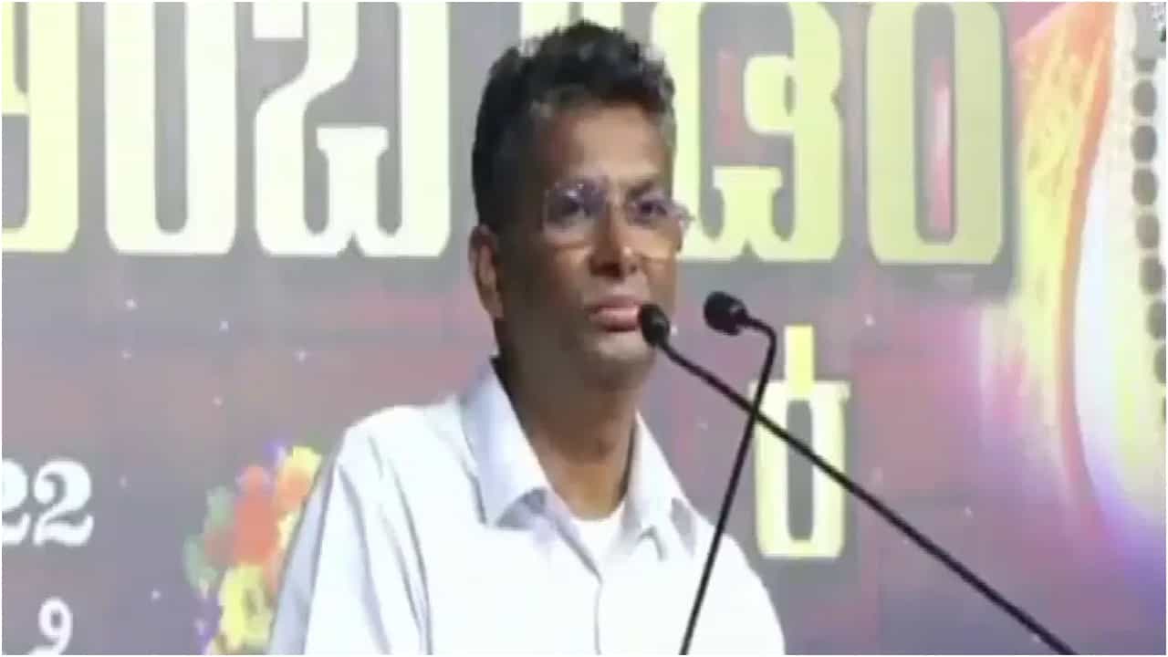 ಅತಂತ್ರ ಫಲಿತಾಂಶ ಬಂದರೆ ಕುಮಾರಸ್ವಾಮಿ ಕಾಂಗ್ರೆಸ್ಗೆ ಬೆಂಬಲ ನೀಡುತ್ತಾರೆ; ಸತೀಶ್ ಜಾರಕಿಹೊಳಿ ಅತಂತ್ರ ಫಲಿತಾಂಶ ಬಂದರೆ ಕುಮಾರಸ್ವಾಮಿ ಕಾಂಗ್ರೆಸ್ಗೆ ಬೆಂಬಲ ನೀಡುತ್ತಾರೆ; ಸತೀಶ್ ಜಾರಕಿಹೊಳಿ