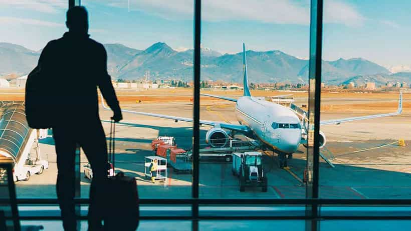 Travel Scams: ಆನ್ಲೈನ್ನಲ್ಲಿ ಟಿಕೆಟ್, ಹೋಟೆಲ್ ಬುಕ್ ಮಾಡುತ್ತೀರಾ? ಸ್ಕ್ಯಾಮ್ಗಳಿಗೆ ಬಲಿಯಾಗದಿರಿ ಜೋಕೆ; ನೀವು ಎಚ್ಚರ ವಹಿಸಬೇಕಾದ ಸಂಗತಿಗಳನ್ನು ತಿಳಿದಿರಿ