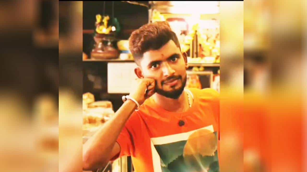ತುಮಕೂರು: ಪ್ರೀತಿಗೆ ಒಲ್ಲೆ ಎಂದ ಹುಡುಗಿ, ಇನ್ನೊಬ್ಬನ ಜೊತೆ ಮಾತು; ರೊಚ್ಚಿಗೆದ್ದ ಪ್ರೇಮಿಯಿಂದ ಮಚ್ಚಿನಿಂದ ಹಲ್ಲೆ ತುಮಕೂರು: ಪ್ರೀತಿಗೆ ಒಲ್ಲೆ ಎಂದ ಹುಡುಗಿ, ಇನ್ನೊಬ್ಬನ ಜೊತೆ ಮಾತು; ರೊಚ್ಚಿಗೆದ್ದ ಪ್ರೇಮಿಯಿಂದ ಮಚ್ಚಿನಿಂದ ಹಲ್ಲೆ
