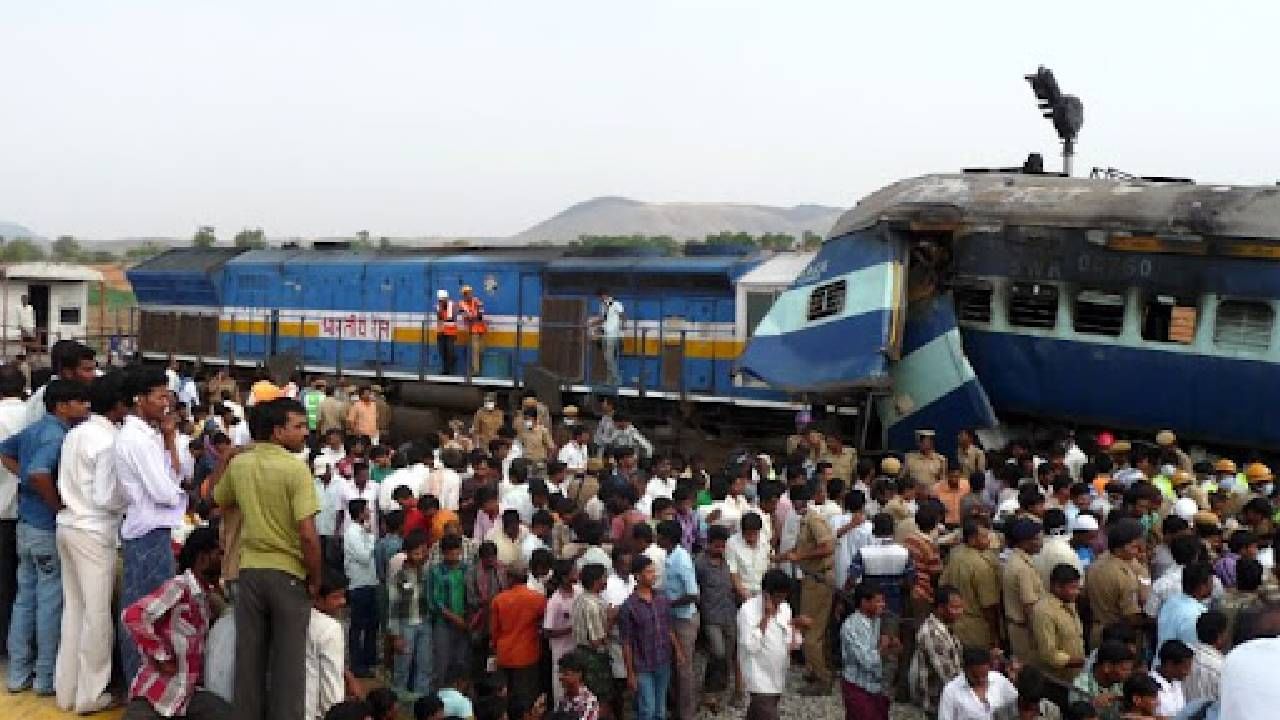 Here are 10 most fatal train accidents in India in the past