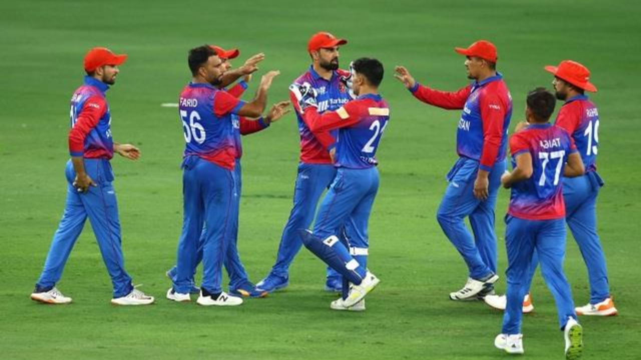 ಶ್ರೀಲಂಕಾ ವಿರುದ್ಧದ ಏಕದಿನ ಸರಣಿಗೆ ಅಫ್ಘಾನಿಸ್ತಾನ ತಂಡ: ಹಶ್ಮತುಲ್ಲಾ ಶಾಹಿದಿ (ನಾಯಕ), ಇಬ್ರಾಹಿಂ ಝದ್ರಾನ್, ರಿಯಾಜ್ ಹಸನ್, ನಜಿಬುಲ್ಲಾ ಝದ್ರಾನ್, ರಹಮತ್ ಶಾ, ಮೊಹಮ್ಮದ್ ನಬಿ, ಅಜ್ಮತುಲ್ಲಾ ಒಮರ್ಜಾಯ್, ರಶೀದ್ ಖಾನ್, ರಹಮಾನುಲ್ಲಾ ಗುರ್ಬಾಜ್, ಇಕ್ರಮ್ ಅಲಿಖಿಲ್, ಮುಜೀಬ್ ಉರ್ ರಹಮಾನ್, ನೂರ್ ಅಹ್ಮದ್, ಅಬ್ದುಲ್ ರಹಮಾನ್, ಫಝಲ್ಹಕ್ ಫಾರೂಕಿ, ಫರೀದ್ ಅಹ್ಮದ್ ಮಲಿಕ್