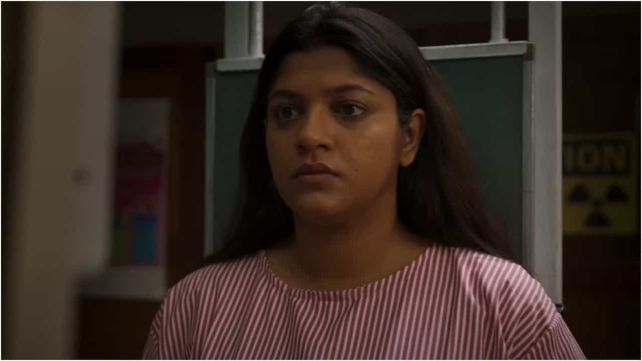 Aparna Balamurali: ‘ಧೂಮಂ’ ಚಿತ್ರದಲ್ಲಿ ಫಹಾದ್ ಫಾಸಿಲ್ಗೆ ಜೊತೆಯಾಗಿ ನಟಿಸಿದ ಈ ಅಪರ್ಣಾ ಬಾಲಮುರಳಿ ಯಾರು? Aparna Balamurali: ‘ಧೂಮಂ’ ಚಿತ್ರದಲ್ಲಿ ಫಹಾದ್ ಫಾಸಿಲ್ಗೆ ಜೊತೆಯಾಗಿ ನಟಿಸಿದ ಈ ಅಪರ್ಣಾ ಬಾಲಮುರಳಿ ಯಾರು?