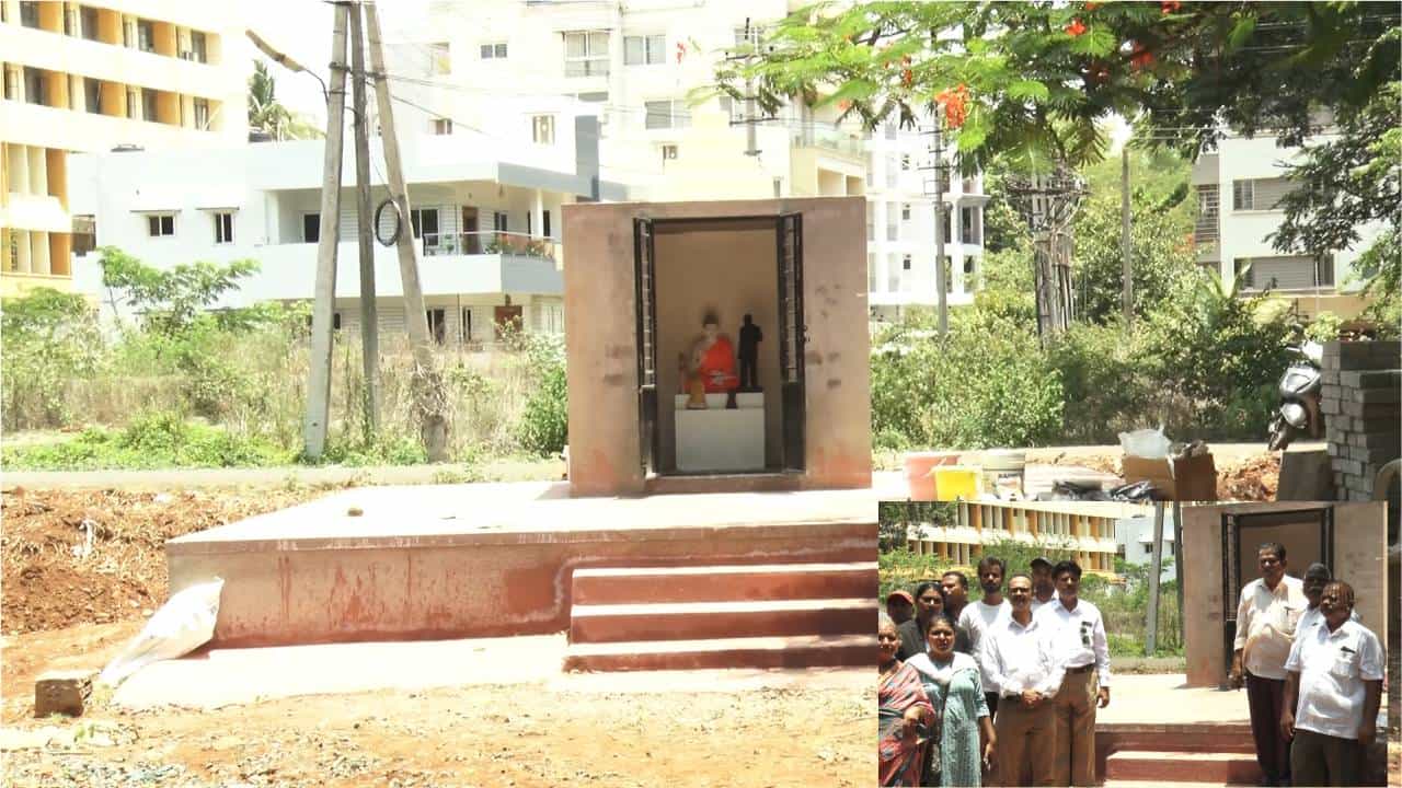 ಬೆಳಗಾವಿ: ಸರ್ಕಾರಿ ಜಾಗದಲ್ಲಿ ಬುದ್ಧ ಮಂದಿರ ನಿರ್ಮಾಣ, ತೆರವಿಗೆ ಬಂದ ಪಾಲಿಕೆ ಸಿಬ್ಬಂದಿಗೆ ಸ್ಥಳೀಯರ ತರಾಟೆ ಬೆಳಗಾವಿ: ಸರ್ಕಾರಿ ಜಾಗದಲ್ಲಿ ಬುದ್ಧ ಮಂದಿರ ನಿರ್ಮಾಣ, ತೆರವಿಗೆ ಬಂದ ಪಾಲಿಕೆ ಸಿಬ್ಬಂದಿಗೆ ಸ್ಥಳೀಯರ ತರಾಟೆ