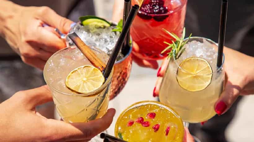 Drinking Challenge: ಜೀವ ತೆಗೆದ ಚಾಲೆಂಜ್: ಬಾರ್ ಮೆನುವಿನಲ್ಲಿದ್ದ 21 ಕಾಕ್ಟೇಲ್ಗಳನ್ನು ಕುಡಿಯಲು ಪ್ರಯತ್ನಿಸಿ ವ್ಯಕ್ತಿ ಸಾವು