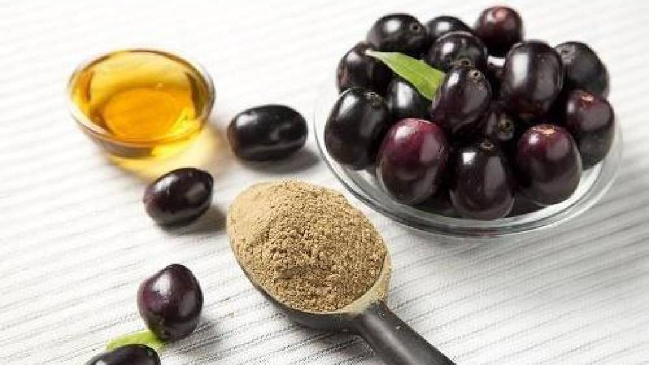 ನಿಮ್ಮ ದಿನಚರಿಯಲ್ಲಿ ನೇರಳೆ ಹಣ್ಣಿನ ಬೀಜದ ಪುಡಿಯನ್ನು ಸೇರಿಸಲು 5 ಕಾರಣಗಳು ನಿಮ್ಮ ದಿನಚರಿಯಲ್ಲಿ ನೇರಳೆ ಹಣ್ಣಿನ ಬೀಜದ ಪುಡಿಯನ್ನು ಸೇರಿಸಲು 5 ಕಾರಣಗಳು