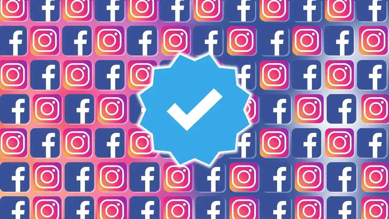Blue Tick: ಫೇಸ್ಬುಕ್, ಇನ್ಸ್ಟಾಗ್ರಾಮ್ನಲ್ಲಿ ಬಂದಿದೆ ಹಣ ಕೊಟ್ಟು ಬ್ಲೂ ಟಿಕ್ ಪಡೆಯುವ ಆಯ್ಕೆ: ಬೆಲೆ ಎಷ್ಟು ನೋಡಿ? Blue Tick: ಫೇಸ್ಬುಕ್, ಇನ್ಸ್ಟಾಗ್ರಾಮ್ನಲ್ಲಿ ಬಂದಿದೆ ಹಣ ಕೊಟ್ಟು ಬ್ಲೂ ಟಿಕ್ ಪಡೆಯುವ ಆಯ್ಕೆ: ಬೆಲೆ ಎಷ್ಟು ನೋಡಿ?