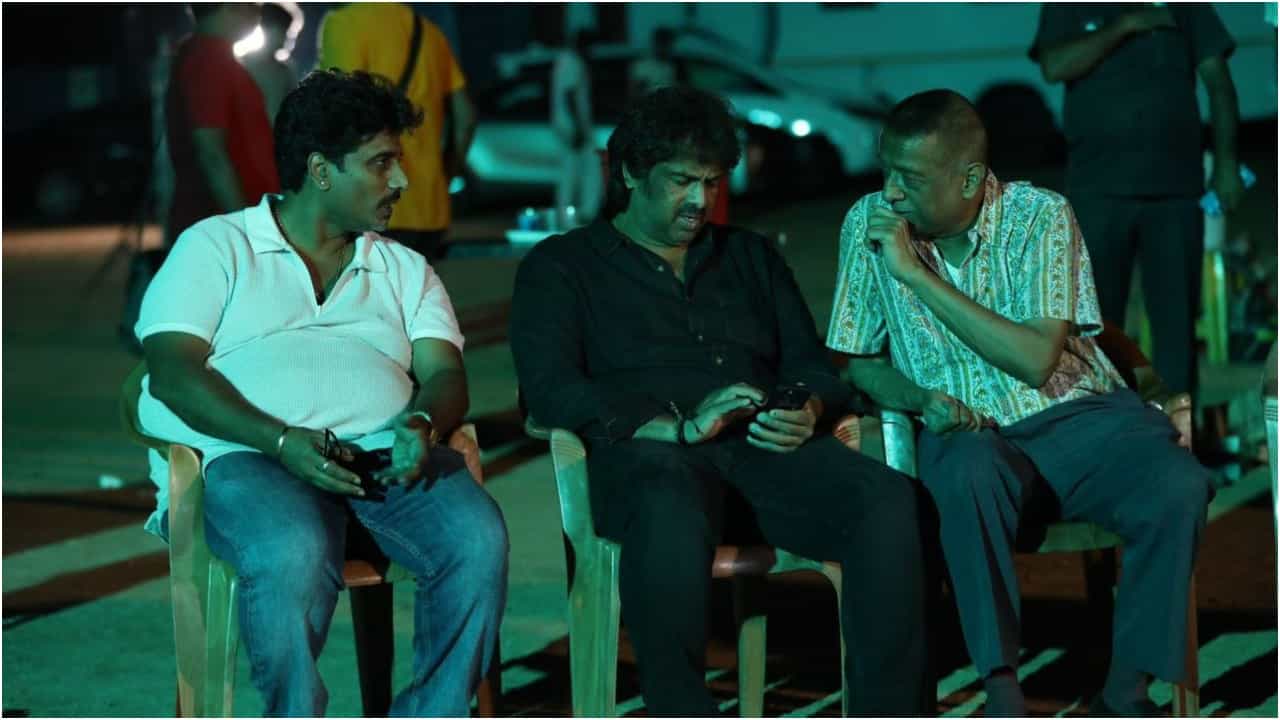 ‘ಘೋಸ್ಟ್’ ಚಿತ್ರವು ಸಂದೇಶ್ ಪ್ರೊಡಕ್ಷನ್ಸ್ ಲಾಂಛನದಲ್ಲಿ ನಿರ್ಮಾಣ ಆಗುತ್ತಿದೆ. ಈ ಸಿನಿಮಾ ಮೇಲೆ ಅಭಿಮಾನಿಗಳು ಸಾಕಷ್ಟು ನಿರೀಕ್ಷೆ ಇಟ್ಟುಕೊಂಡಿದ್ದಾರೆ. ಇದರ ಶೂಟಿಂಗ್ ಭರದಿಂದ ಸಾಗುತ್ತಿದೆ.