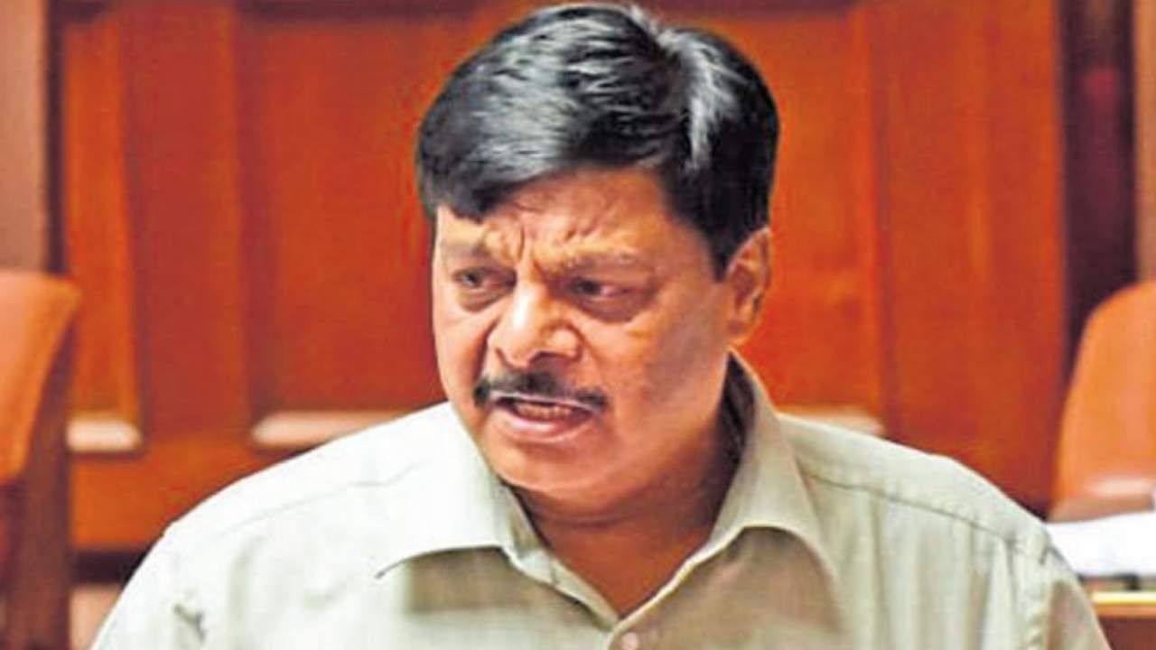 ಆಶ್ವಾಸನೆ ಸಾಂವಿಧಾನಿಕ ನಿಬಂಧನೆ ಅಲ್ಲ, ಅದು ಕೇವಲ ಭರವಸೆ ಎಂದ ಸಚಿವ ಹೆಚ್ಸಿ ಮಹದೇವಪ್ಪ ಆಶ್ವಾಸನೆ ಸಾಂವಿಧಾನಿಕ ನಿಬಂಧನೆ ಅಲ್ಲ, ಅದು ಕೇವಲ ಭರವಸೆ ಎಂದ ಸಚಿವ ಹೆಚ್ಸಿ ಮಹದೇವಪ್ಪ