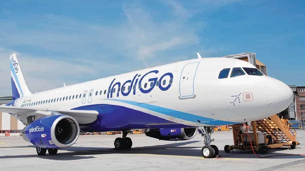 IndiGo: ಇಂಜಿನ್ನಲ್ಲಿ ದೋಷ: ಚೆನ್ನೈಗೆ ತೆರಳುತ್ತಿದ್ದ ಇಂಡಿಗೋ ವಿಮಾನ ದೆಹಲಿಗೆ ವಾಪಸ್ IndiGo: ಇಂಜಿನ್ನಲ್ಲಿ ದೋಷ: ಚೆನ್ನೈಗೆ ತೆರಳುತ್ತಿದ್ದ ಇಂಡಿಗೋ ವಿಮಾನ ದೆಹಲಿಗೆ ವಾಪಸ್