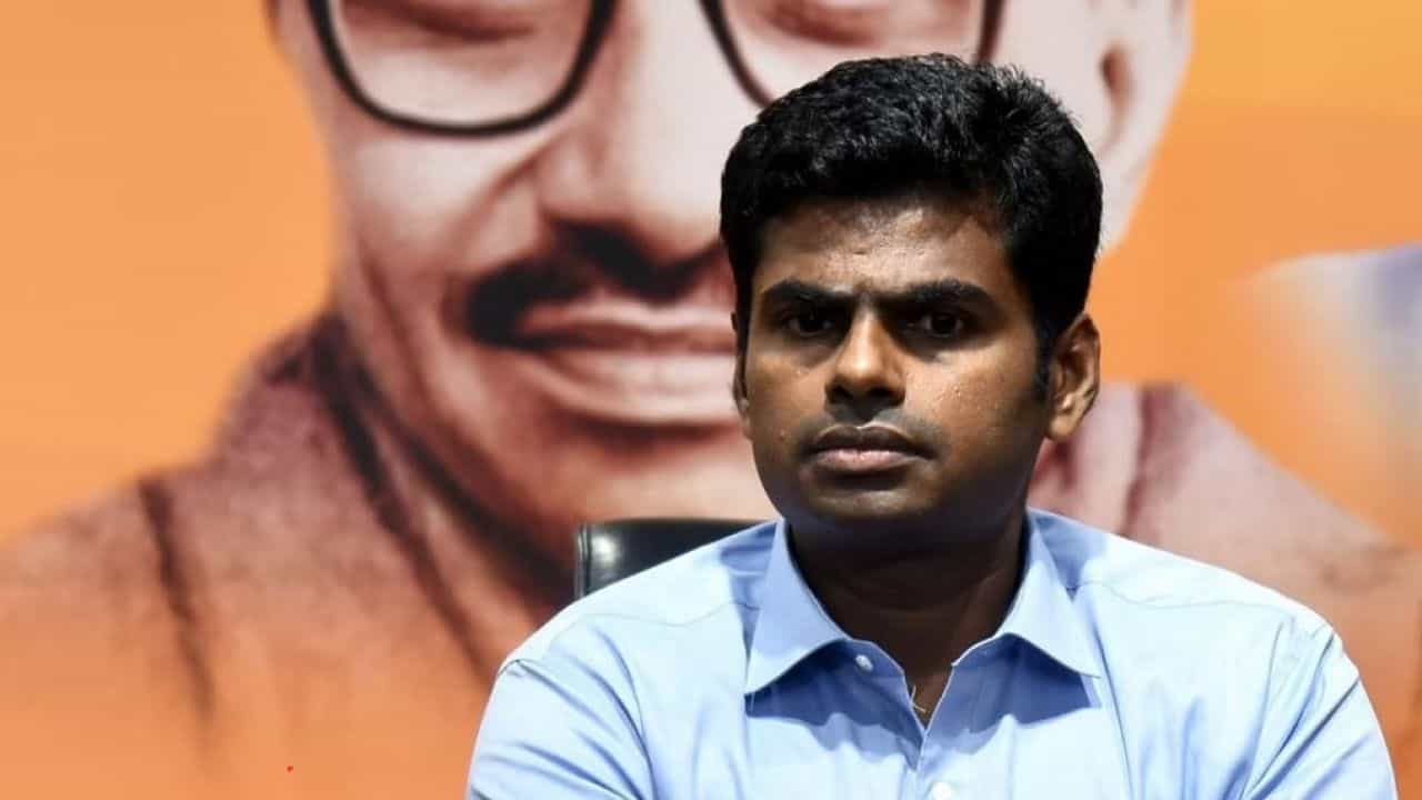 K. Annamalai: 6 ದಿನಗಳ ಬ್ರಿಟನ್ ಪ್ರವಾಸದಲ್ಲಿರಲಿದ್ದಾರೆ ಕೆ.ಅಣ್ಣಾಮಲೈ, ತಮಿಳರೊಂದಿಗೆ ಸಂವಾದ K. Annamalai: 6 ದಿನಗಳ ಬ್ರಿಟನ್ ಪ್ರವಾಸದಲ್ಲಿರಲಿದ್ದಾರೆ ಕೆ.ಅಣ್ಣಾಮಲೈ, ತಮಿಳರೊಂದಿಗೆ ಸಂವಾದ