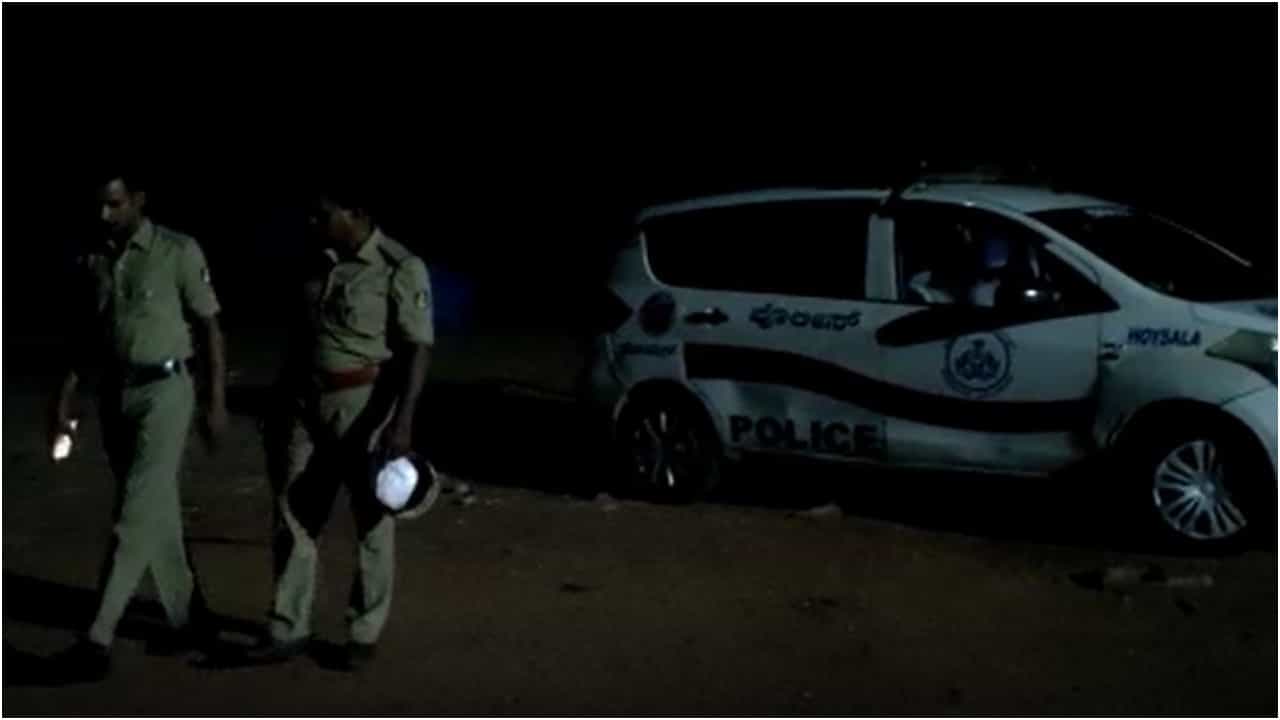 Mangaluru News: ಸೋಮೇಶ್ವರ ಬೀಚ್ನಲ್ಲಿ ನೈತಿಕ ಪೊಲೀಸ್ಗಿರಿ; ಕೇರಳ ಮೂಲದ 6 ವಿದ್ಯಾರ್ಥಿಗಳ ಮೇಲೆ ಹಲ್ಲೆ Mangaluru News: ಸೋಮೇಶ್ವರ ಬೀಚ್ನಲ್ಲಿ ನೈತಿಕ ಪೊಲೀಸ್ಗಿರಿ; ಕೇರಳ ಮೂಲದ 6 ವಿದ್ಯಾರ್ಥಿಗಳ ಮೇಲೆ ಹಲ್ಲೆ