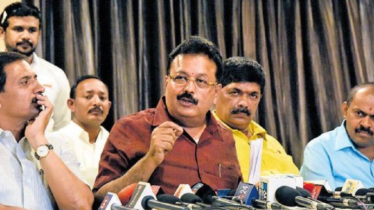 District In-charge Ministers List: ಜಿಲ್ಲಾ ಉಸ್ತುವಾರಿ ಸಚಿವರ ನೇಮಕ: ಪಟ್ಟಿ ಹೀಗಿದೆ District In-charge Ministers List: ಜಿಲ್ಲಾ ಉಸ್ತುವಾರಿ ಸಚಿವರ ನೇಮಕ: ಪಟ್ಟಿ ಹೀಗಿದೆ