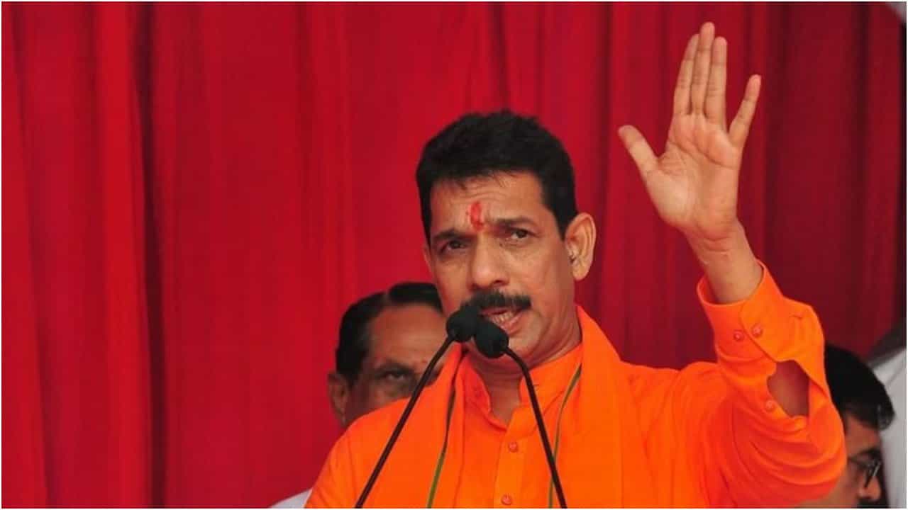 ಬಿಜೆಪಿ ರಾಜ್ಯಾಧ್ಯಕ್ಷರ ನೇಮಕ; ಪಕ್ಷದ ಘನತೆಗೆ ಧಕ್ಕೆ ತರುವಂಥ ಹೇಳಿಕೆ ನೀಡದಂತೆ ನಳಿನ್ ಕುಮಾರ್ ಕಟೀಲ್ ಸೂಚನೆ ಬಿಜೆಪಿ ರಾಜ್ಯಾಧ್ಯಕ್ಷರ ನೇಮಕ; ಪಕ್ಷದ ಘನತೆಗೆ ಧಕ್ಕೆ ತರುವಂಥ ಹೇಳಿಕೆ ನೀಡದಂತೆ ನಳಿನ್ ಕುಮಾರ್ ಕಟೀಲ್ ಸೂಚನೆ