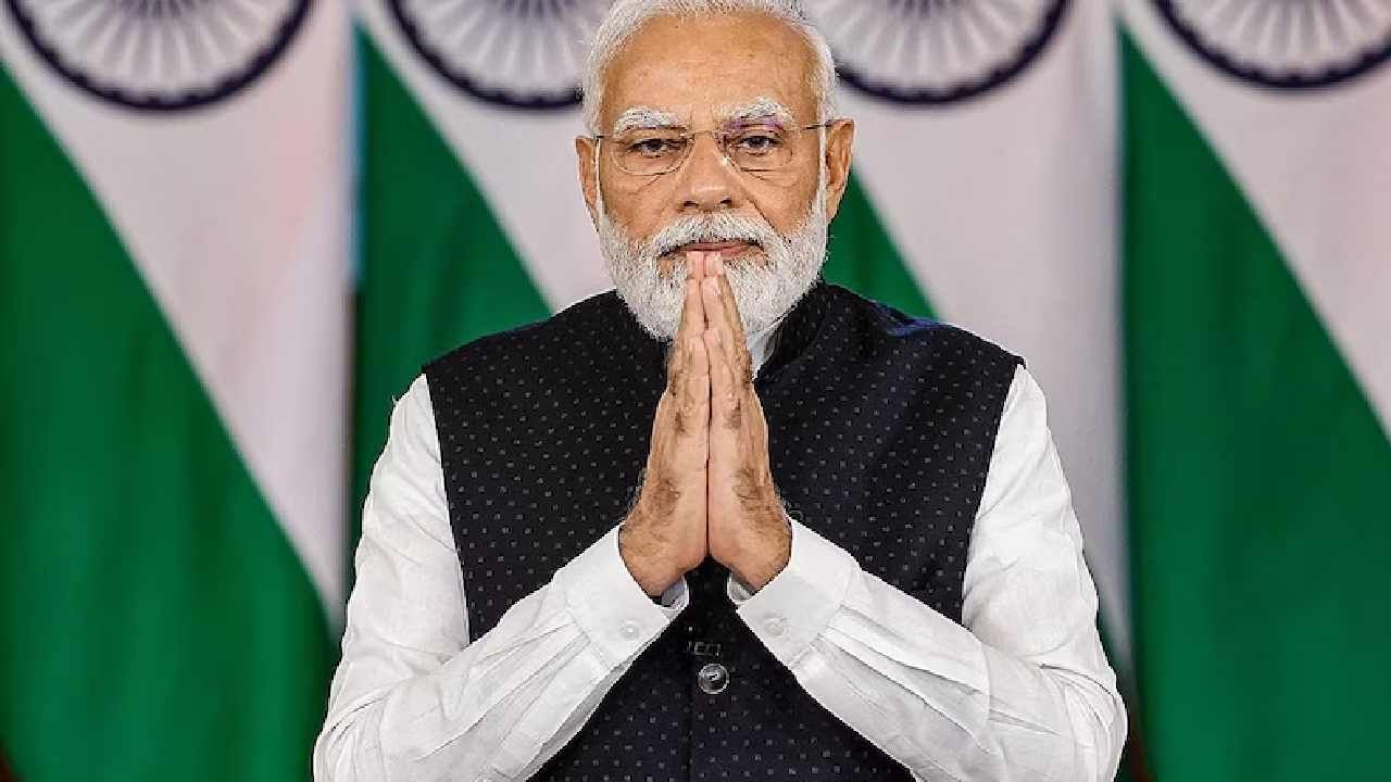 Modi In US: 2 ಗಂಟೆಗಳ ಸುದೀರ್ಘ ಕಾರ್ಯಕ್ರಮ, ಅಮೆರಿಕದಲ್ಲಿರುವ ಭಾರತೀಯ ಸಮುದಾಯದ ಬಳಿ ದೇಶದ ಅಭಿವೃದ್ಧಿ ಕಥೆ ಹೇಳಲಿರುವ ಮೋದಿ Modi In US: 2 ಗಂಟೆಗಳ ಸುದೀರ್ಘ ಕಾರ್ಯಕ್ರಮ, ಅಮೆರಿಕದಲ್ಲಿರುವ ಭಾರತೀಯ ಸಮುದಾಯದ ಬಳಿ ದೇಶದ ಅಭಿವೃದ್ಧಿ ಕಥೆ ಹೇಳಲಿರುವ ಮೋದಿ