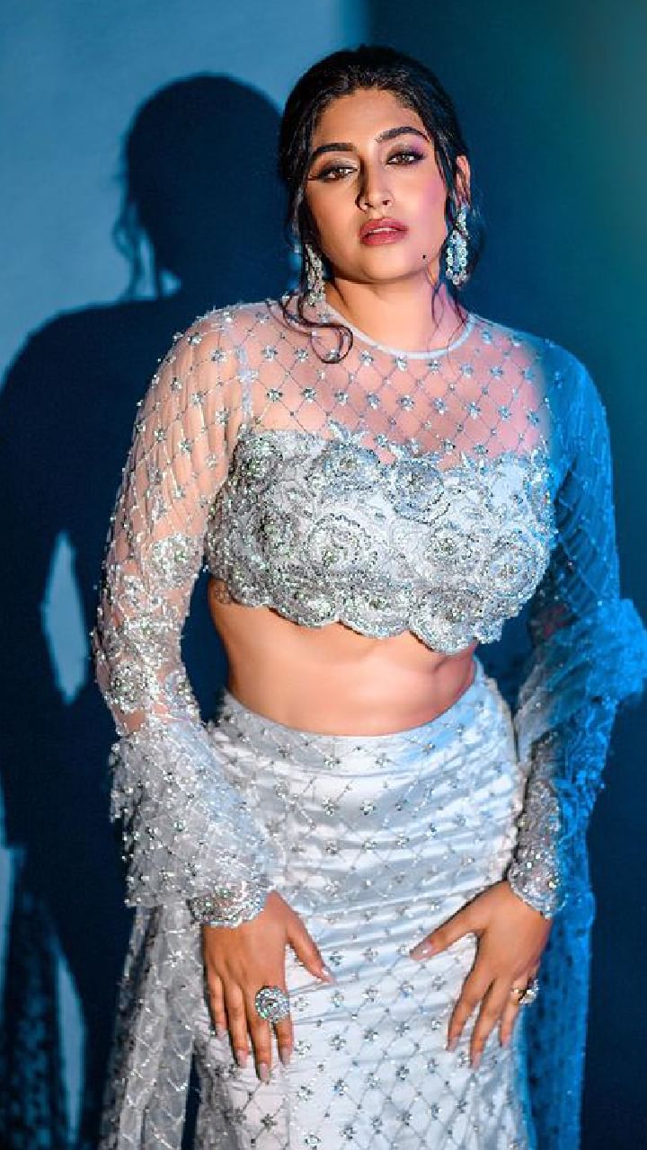 Nishvika Naidu (3)