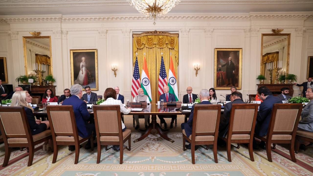 PM Modi in US: ಭಾರತೀಯ ಪ್ರತಿಭೆ ಮತ್ತು ಅಮೆರಿಕದ ತಂತ್ರಜ್ಞಾನ ಸಂಯೋಜನೆಯಿಂದ ಜಗತ್ತಿನ ಭವಿಷ್ಯ ಉಜ್ವಲ: ಸಿಇಒಗಳೊಂದಿಗಿನ ಸಂವಾದದಲ್ಲಿ ಪ್ರಧಾನಿ ಮೋದಿ