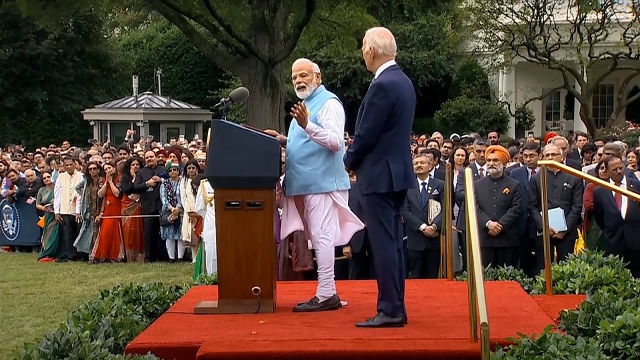 PM Modi at White House with Joe Biden First lady Jill Biden US ministers and Indian community people see photos here