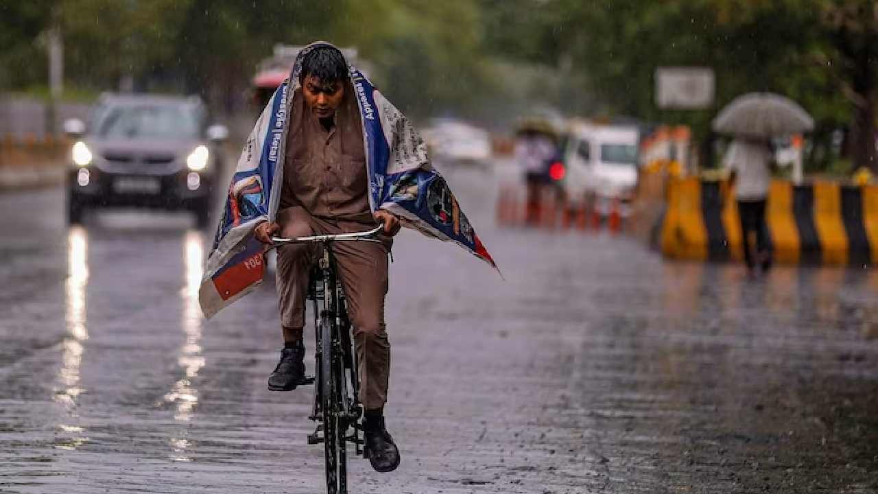 Monsoon 2023: ಶಿವಮೊಗ್ಗ, ಚಿಕ್ಕಮಗಳೂರು ಹಾಗೂ ಕರ್ನಾಟಕದ ಕರಾವಳಿ ಜಿಲ್ಲೆಗಳಲ್ಲಿ ಭಾರಿ ಮಳೆಯ ಎಚ್ಚರಿಕೆ Monsoon 2023: ಶಿವಮೊಗ್ಗ, ಚಿಕ್ಕಮಗಳೂರು ಹಾಗೂ ಕರ್ನಾಟಕದ ಕರಾವಳಿ ಜಿಲ್ಲೆಗಳಲ್ಲಿ ಭಾರಿ ಮಳೆಯ ಎಚ್ಚರಿಕೆ