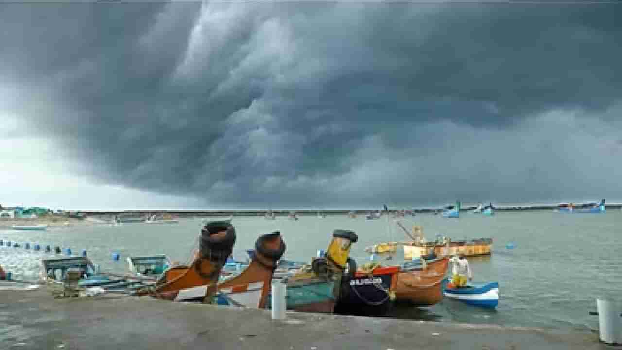 Karnataka Weather: ಜೂನ್ 4ಕ್ಕೆ ಕೇರಳ ಪ್ರವೇಶಿಸಲಿದೆ ಮುಂಗಾರು, ಮುಂದಿನ 24 ಗಂಟೆಗಳಲ್ಲಿ ಕರ್ನಾಟಕದ 4 ಜಿಲ್ಲೆಗಳಲ್ಲಿ ಭಾರಿ ಮಳೆಯ ಮುನ್ಸೂಚನೆ