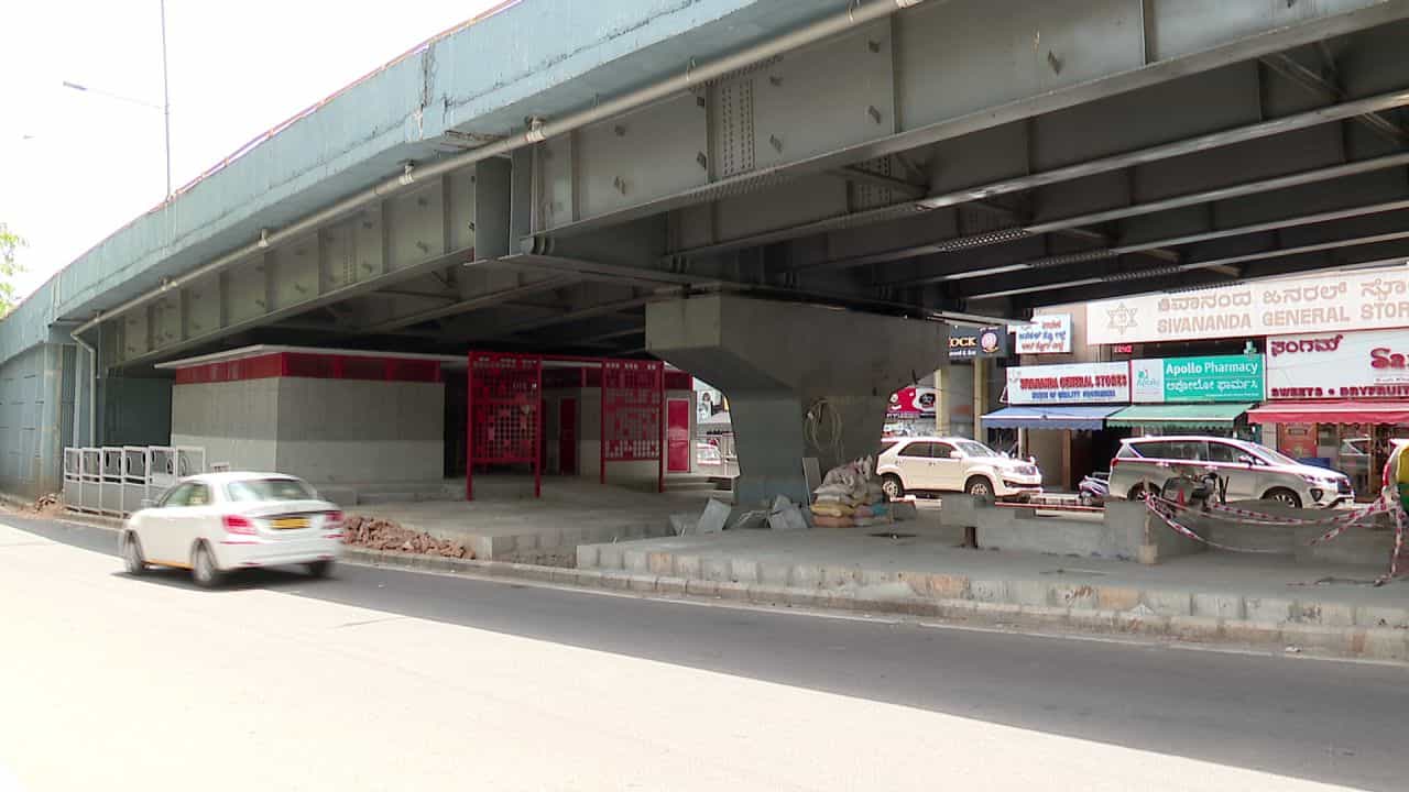 Shivananda Steel Flyover: ಶಿವಾನಂದ ಮೇಲ್ಸೇತುವೆ ಕೆಳಗೆ ಪಬ್ಲಿಕ್ ಪ್ಲಾಜಾ ನಿರ್ಮಾಣಕ್ಕೆ ಸ್ಥಳೀಯರ ವಿರೋಧ, ಏನಿದು ಹೊಸ ಯೋಜನೆ? Shivananda Steel Flyover: ಶಿವಾನಂದ ಮೇಲ್ಸೇತುವೆ ಕೆಳಗೆ ಪಬ್ಲಿಕ್ ಪ್ಲಾಜಾ ನಿರ್ಮಾಣಕ್ಕೆ ಸ್ಥಳೀಯರ ವಿರೋಧ, ಏನಿದು ಹೊಸ ಯೋಜನೆ?