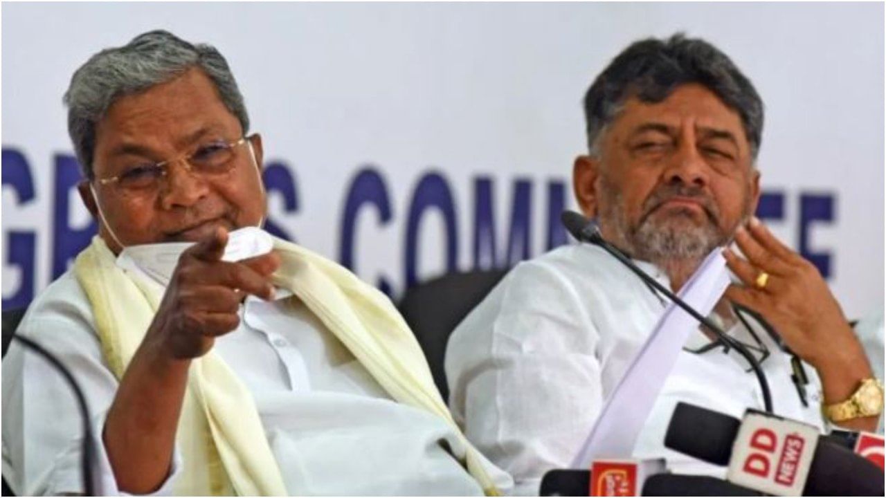 ಉಕ್ಕಿನ ಸೇತುವೆ ಯೋಜನೆ ಜಾರಿಗೆ ಸಿದ್ದರಾಮಯ್ಯ ಹೆದರಿದ್ದರು ಎಂದ ಡಿಕೆ ಶಿವಕುಮಾರ್; ಡಿಸಿಎಂ ಹೇಳಿಕೆಯ ಮರ್ಮವೇನು? ಉಕ್ಕಿನ ಸೇತುವೆ ಯೋಜನೆ ಜಾರಿಗೆ ಸಿದ್ದರಾಮಯ್ಯ ಹೆದರಿದ್ದರು ಎಂದ ಡಿಕೆ ಶಿವಕುಮಾರ್; ಡಿಸಿಎಂ ಹೇಳಿಕೆಯ ಮರ್ಮವೇನು?