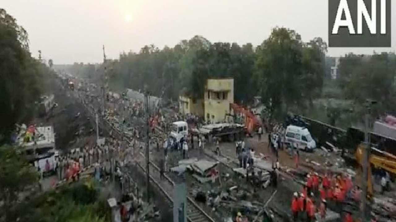 Odisha Train Accident: ರೈಲು ಅಪಘಾತ ಸಂಭವಿಸಿದ ಸ್ಥಳದಲ್ಲಿ ದುರಸ್ತಿ ಕಾರ್ಯ ಶುರು, ರೈಲ್ವೆ ಸಚಿವರಿಂದ ಮೇಲ್ವಿಚಾರಣೆ