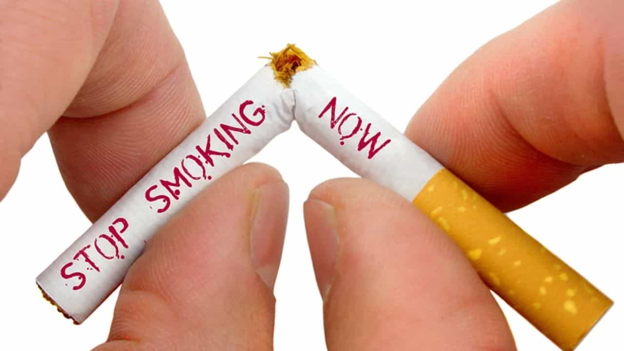 Tips To Beat Stress: ಒತ್ತಡ ನಿವಾರಿಸಲು ತಂಬಾಕು ಸೇವನೆ ಮಾಡುವುದನ್ನು ತಪ್ಪಿಸುವುದು ಹೇಗೆ? ಇಲ್ಲಿವೆ ಸುಲಭ ಸಲಹೆ Tips To Beat Stress: ಒತ್ತಡ ನಿವಾರಿಸಲು ತಂಬಾಕು ಸೇವನೆ ಮಾಡುವುದನ್ನು ತಪ್ಪಿಸುವುದು ಹೇಗೆ? ಇಲ್ಲಿವೆ ಸುಲಭ ಸಲಹೆ