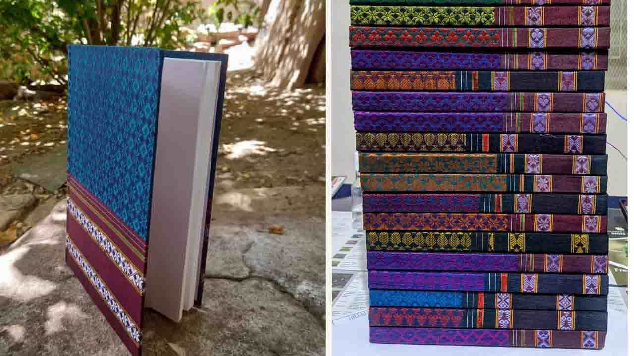 Viral: ಗುಳೇದಗುಡ್ಡದ ಖಣ ತೊಟ್ಟುಬಂದ ಜವಾರೀ ನೋಟ್ಬುಕ್ಗಳು Viral: ಗುಳೇದಗುಡ್ಡದ ಖಣ ತೊಟ್ಟುಬಂದ ಜವಾರೀ ನೋಟ್ಬುಕ್ಗಳು