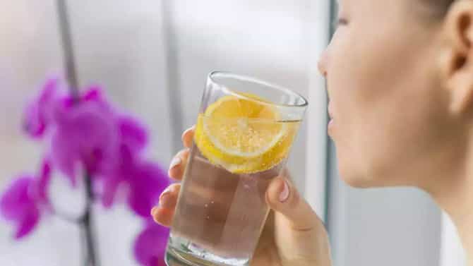 Boiled Lemon Water: ಹಲವು ಆರೋಗ್ಯ ಪ್ರಯೋಜನಗಳಿಗೆ ಕುದಿಸಿದ ನಿಂಬೆ ನೀರು ಯೋಗ್ಯ