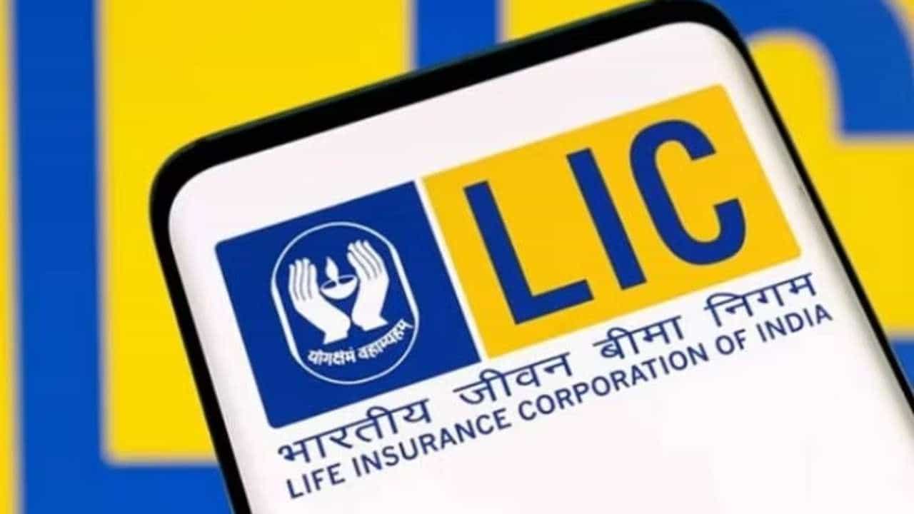 Dhan Vriddhi Policy: ಎಲ್ಐಸಿ ಧನ ವೃದ್ಧಿ ಯೋಜನೆ; ಇದು ನಿಮ್ಮ ಪಾಲಿನ ಮನಿಪ್ಲಾಂಟ್; ಬೇಕಷ್ಟು ಬೆಳೆಸಿ, ಬೇಕೆಂದಾಗ ಹಿಂಪಡೆಯಿರಿ Dhan Vriddhi Policy: ಎಲ್ಐಸಿ ಧನ ವೃದ್ಧಿ ಯೋಜನೆ; ಇದು ನಿಮ್ಮ ಪಾಲಿನ ಮನಿಪ್ಲಾಂಟ್; ಬೇಕಷ್ಟು ಬೆಳೆಸಿ, ಬೇಕೆಂದಾಗ ಹಿಂಪಡೆಯಿರಿ