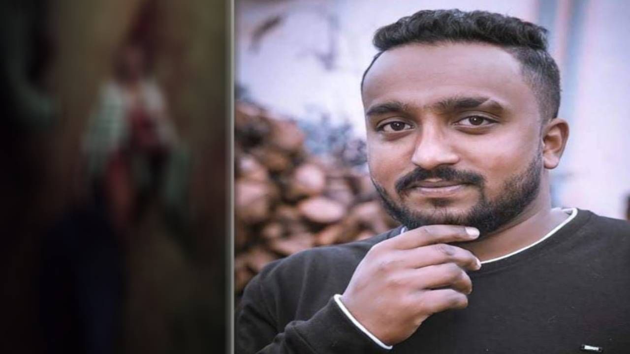 Mysore News: ಕಲ್ಲಿನಿಂದ ಜಜ್ಜಿ, ಚಾಕುವಿನಿಂದ ಇರಿದು ಯುವಕನ ಬರ್ಬರ ಹತ್ಯೆ; ಆರೋಪಿ ಪರಾರಿ Mysore News: ಕಲ್ಲಿನಿಂದ ಜಜ್ಜಿ, ಚಾಕುವಿನಿಂದ ಇರಿದು ಯುವಕನ ಬರ್ಬರ ಹತ್ಯೆ; ಆರೋಪಿ ಪರಾರಿ