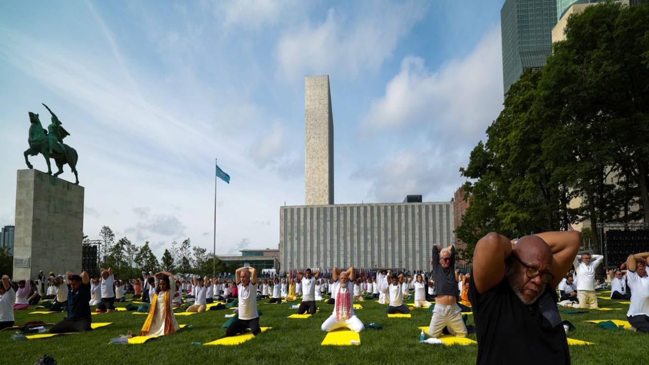 International Yoga Day 2023 PM Narendra Modi Yoga practice with 180 nations representatives at UNO main office at New York