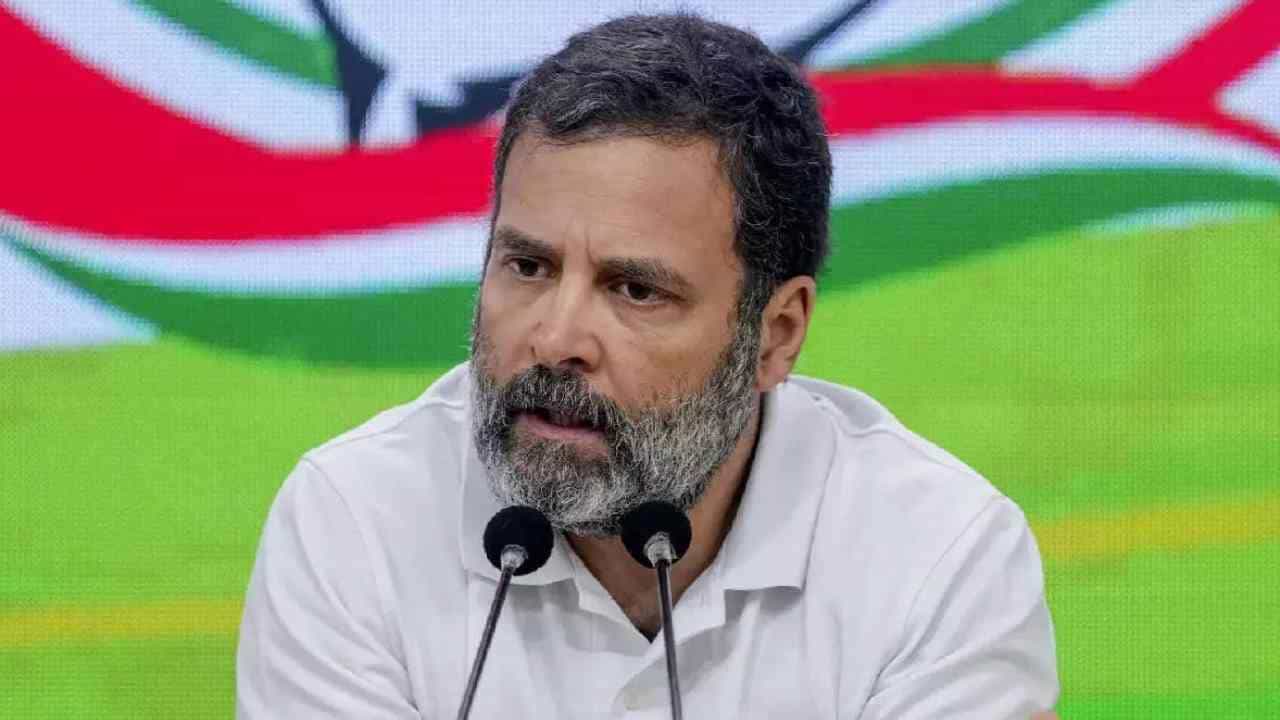 ಭಾರತ್ ಜೋಡೋ ಯಾತ್ರೆಗಾಗಿ ಕೆಜಿಎಫ್ 2 ಹಾಡು ಬಳಕೆ: ರಾಹುಲ್ ಗಾಂಧಿ ವಿರುದ್ಧದ ಕೇಸ್ ರದ್ದತಿಗೆ ಹೈಕೋರ್ಟ್ ನಕಾರ ಭಾರತ್ ಜೋಡೋ ಯಾತ್ರೆಗಾಗಿ ಕೆಜಿಎಫ್ 2 ಹಾಡು ಬಳಕೆ: ರಾಹುಲ್ ಗಾಂಧಿ ವಿರುದ್ಧದ ಕೇಸ್ ರದ್ದತಿಗೆ ಹೈಕೋರ್ಟ್ ನಕಾರ