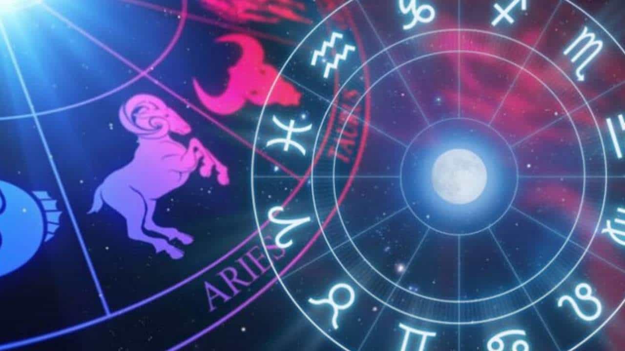 Daily Horoscope: ಈ ರಾಶಿಯವರು ಸಹೋದ್ಯೋಗಿಗಳ ಮಾತನ್ನು ಕೇಳಿ ಕೆಡಬಹುದು Daily Horoscope: ಈ ರಾಶಿಯವರು ಸಹೋದ್ಯೋಗಿಗಳ ಮಾತನ್ನು ಕೇಳಿ ಕೆಡಬಹುದು