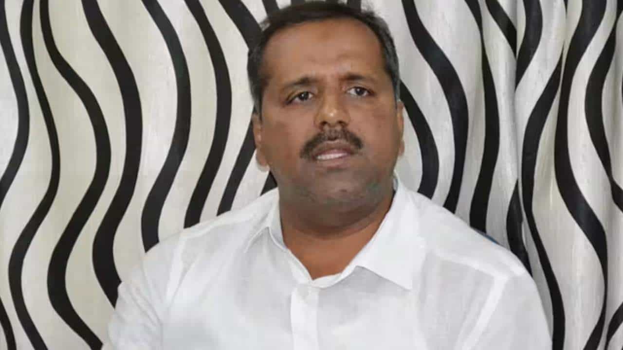 ಜು 03ರಿಂದ ಅಧಿವೇಶನ ಆರಂಭ, ಜೂ 26ರಿಂದ ನೂತನ ಶಾಸಕರಿಗೆ ತರಬೇತಿ ಶಿಬಿರ: ವಿಧಾನಸಭಾಧ್ಯಕ್ಷ ಯುಟಿ ಖಾದರ್ ಜು 03ರಿಂದ ಅಧಿವೇಶನ ಆರಂಭ, ಜೂ 26ರಿಂದ ನೂತನ ಶಾಸಕರಿಗೆ ತರಬೇತಿ ಶಿಬಿರ: ವಿಧಾನಸಭಾಧ್ಯಕ್ಷ ಯುಟಿ ಖಾದರ್