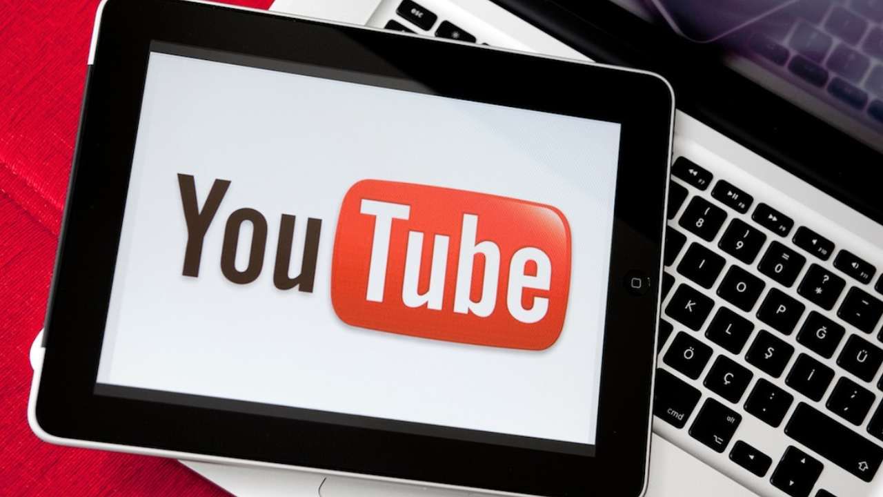 YouTube: ಯೂಟ್ಯೂಬ್ನಿಂದ ಹಣ ಮಾಡಬೇಕೆನ್ನುವವರಿಗೆ ಖುಷಿ ಸುದ್ದಿ; 500 ಸಬ್ಸ್ಕ್ರೈಬರ್ಸ್ ಇದ್ದರೆ ಸಾಕಂತೆ... ಬದಲಾಗಿದೆ 3 ಮಾನದಂಡಗಳು YouTube: ಯೂಟ್ಯೂಬ್ನಿಂದ ಹಣ ಮಾಡಬೇಕೆನ್ನುವವರಿಗೆ ಖುಷಿ ಸುದ್ದಿ; 500 ಸಬ್ಸ್ಕ್ರೈಬರ್ಸ್ ಇದ್ದರೆ ಸಾಕಂತೆ... ಬದಲಾಗಿದೆ 3 ಮಾನದಂಡಗಳು